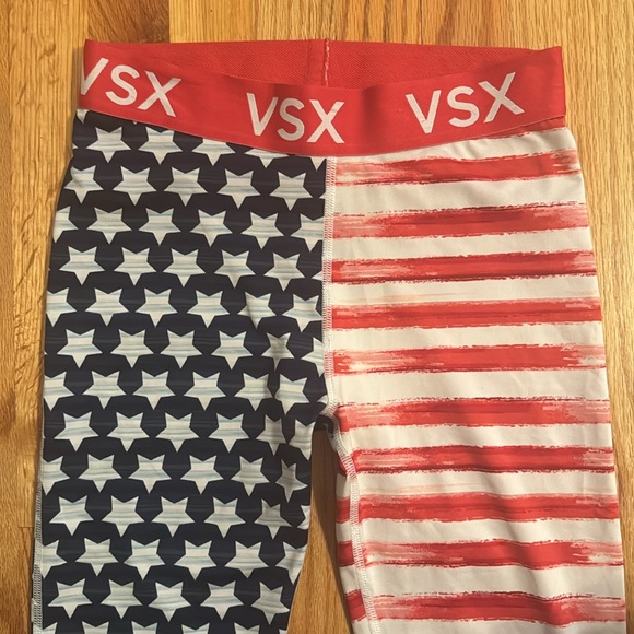 VICTORIA'S SECRET SPORT PATRIOTIC AMERICANA FLAG STARS THE PLAYER LEGGINGS - Picture 2 of 4